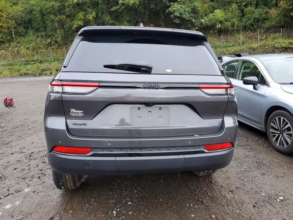 Снимка 6 от търг – 2025 JEEP GRAND CHEROKEE с VIN 1C4RJHAGXSC297262