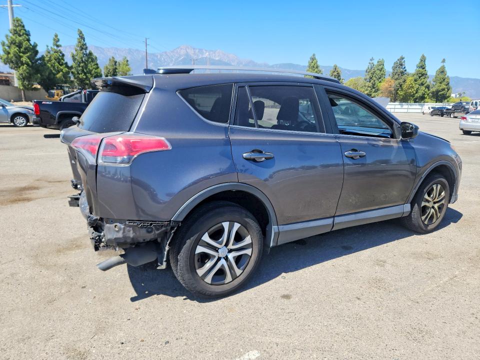 Photo 3 from auction – 2017 TOYOTA RAV4 with VIN JTMZFREV6HJ715093