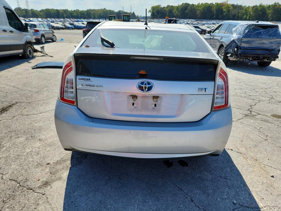 Photo 6 from auction – 2014 TOYOTA PRIUS with VIN JTDKN3DU0E1765011