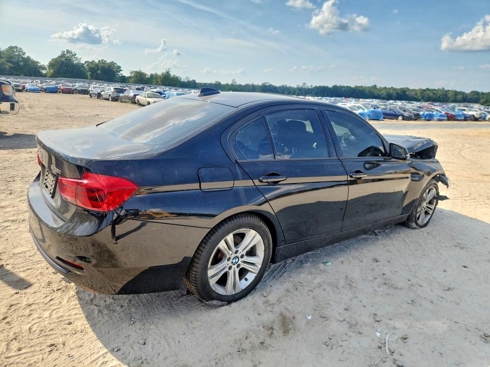Photo 3 from auction – 2016 BMW 328 with VIN WBA8E3C56GK501936