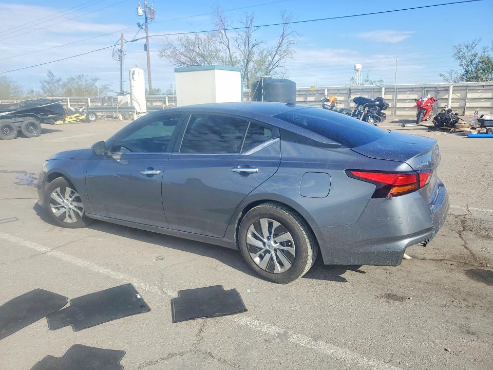 Photo 2 from auction – 2020 NISSAN ALTIMA with VIN 1N4BL4BV2LC188223