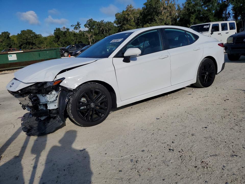 Photo 1 from auction – 2026 TOYOTA CAMRY with VIN 4T1DAACKXTU673582