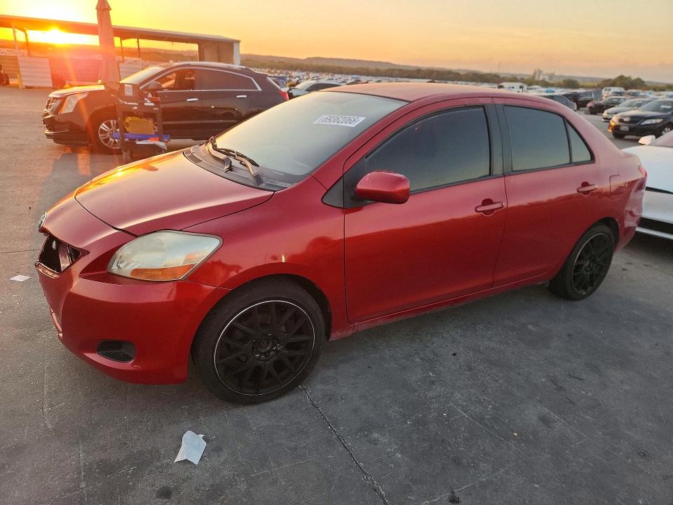 TOYOTA YARIS 2008 with VIN JTDBT923581290625 - Photo from auction