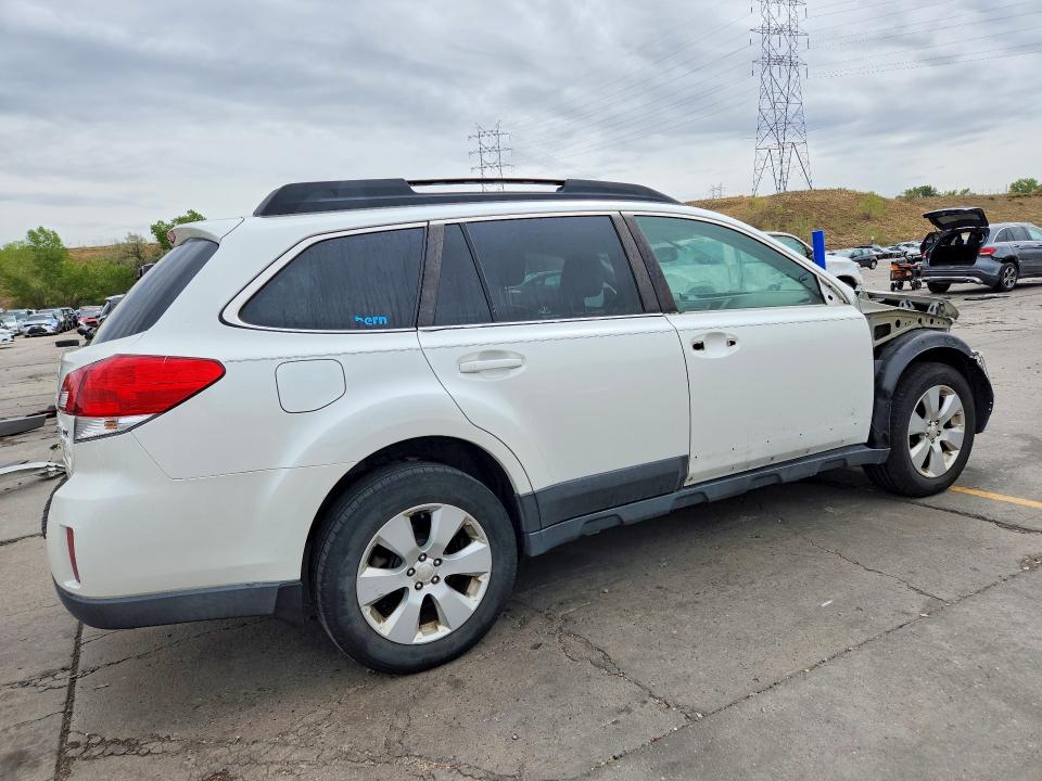 Photo 3 from auction – 2010 SUBARU OUTBACK with VIN 4S4BRBKC6A3331498