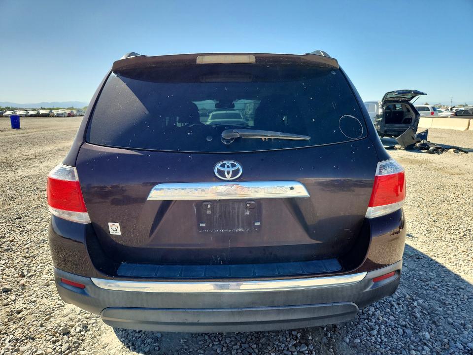 Photo 6 from auction – 2013 TOYOTA HIGHLANDER with VIN 5TDZK3EH6DS108367