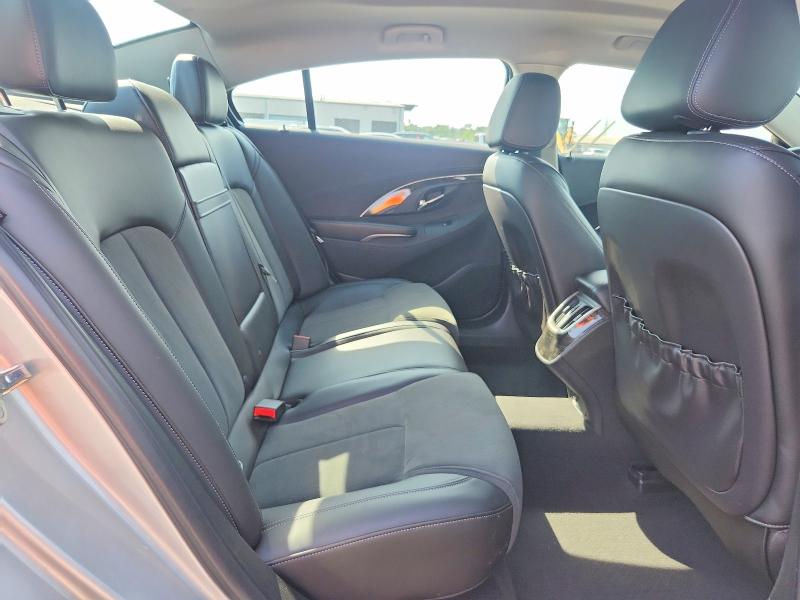 Photo 10 from auction – 2016 BUICK LACROSSE with VIN 1G4GA5G38GF179268