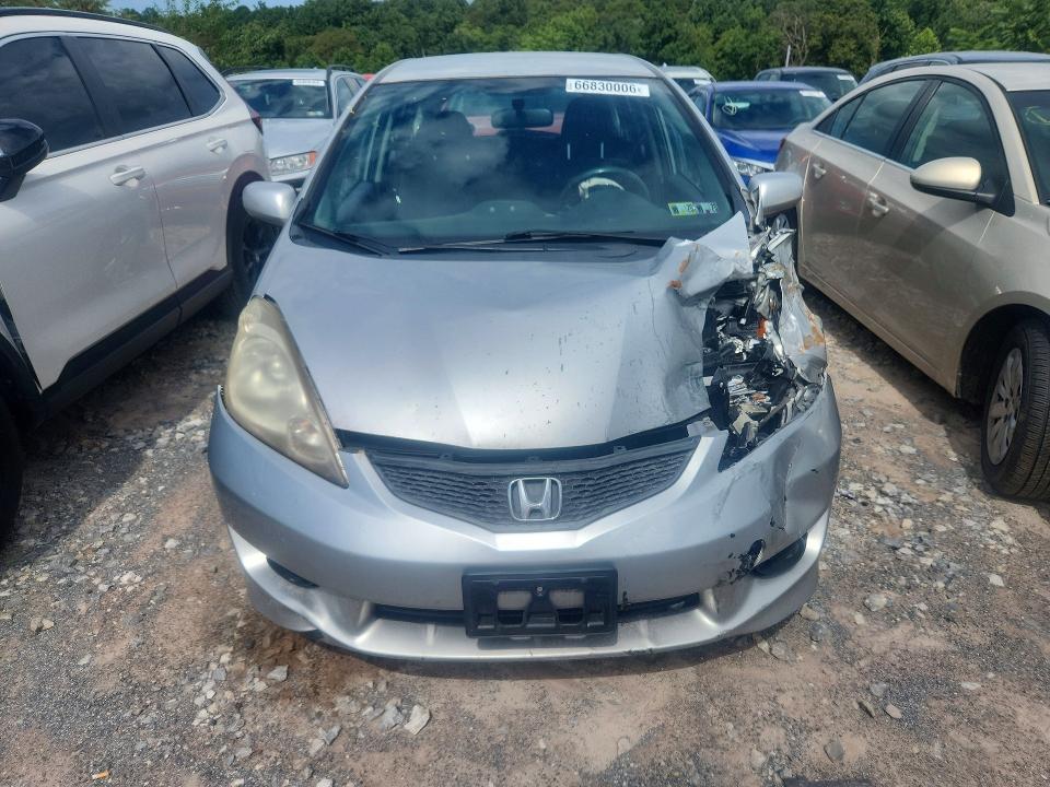 Photo 5 from auction – 2011 HONDA FIT with VIN JHMGE8H50BC000840