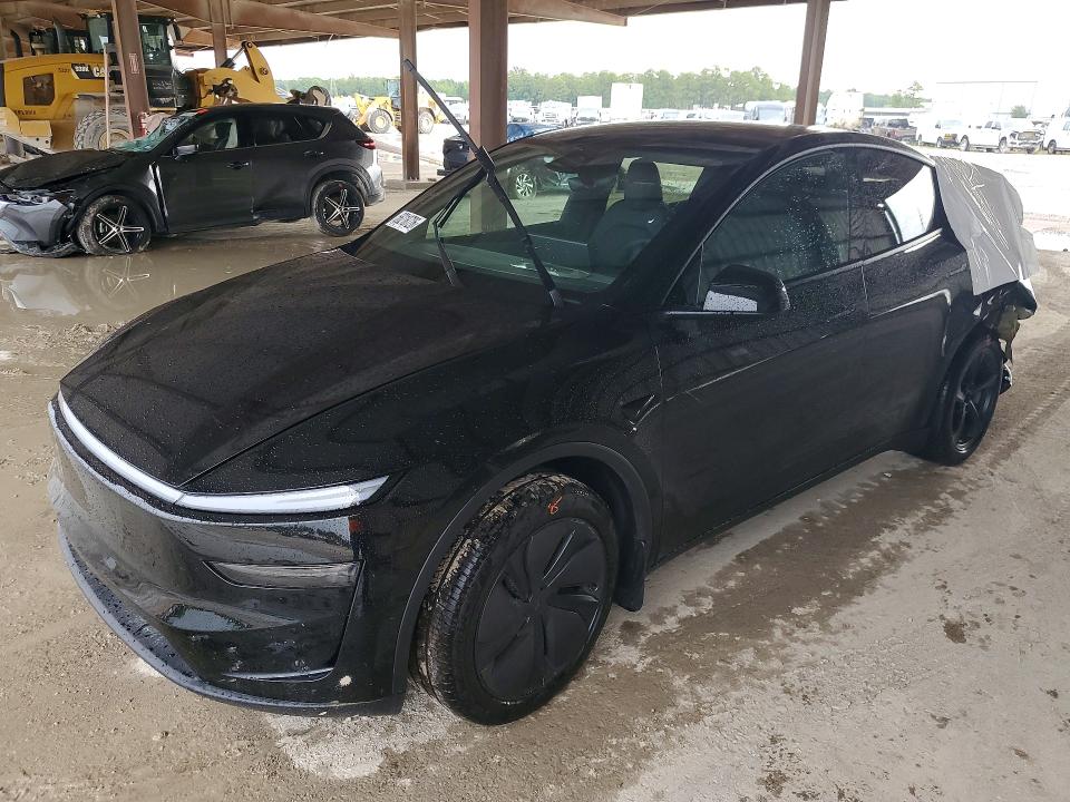 Снимка 1 от търг – 2026 TESLA MODEL Y с VIN 7SAYGDEE1TA722030