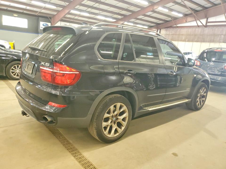 Zdjęcie 3 z aukcji – 2012 BMW X5 z VIN 5UXZV4C54CL750638
