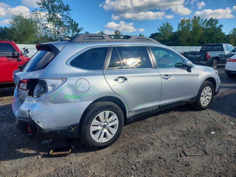 Снимка 3 от търг – 2018 SUBARU OUTBACK с VIN 4S4BSACC6J3277763