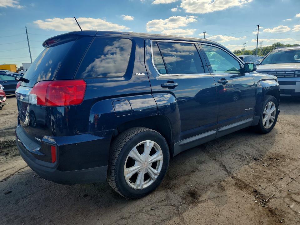 Photo 3 from auction – 2017 GMC TERRAIN with VIN 2GKFLSEK4H6201754