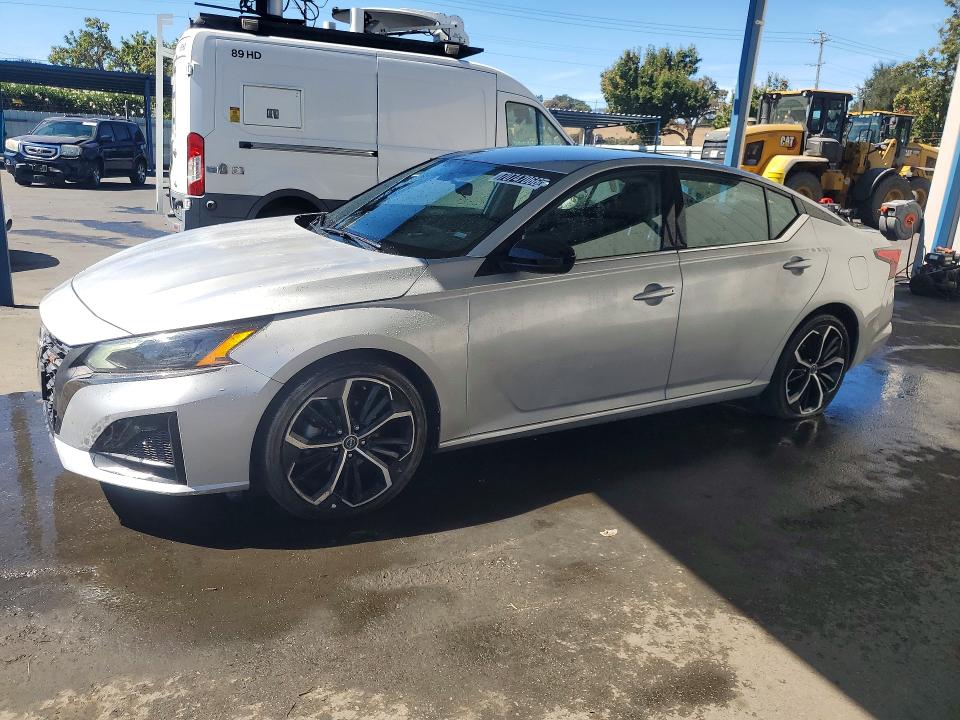 NISSAN ALTIMA 2024 with VIN 1N4BL4CV2RN390779 - Photo from auction