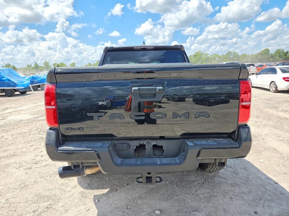 Photo 6 from auction – 2025 TOYOTA TACOMA with VIN 3TMLB5JN4SM193414