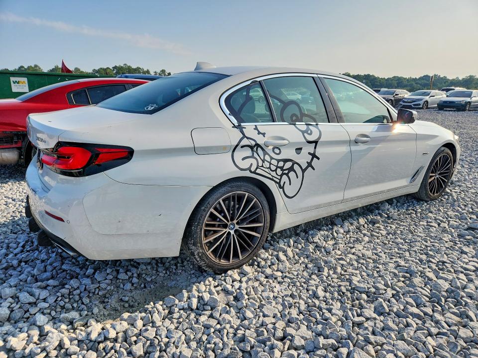Photo 3 from auction – 2023 BMW 530E with VIN WBA13AG05PCL88999