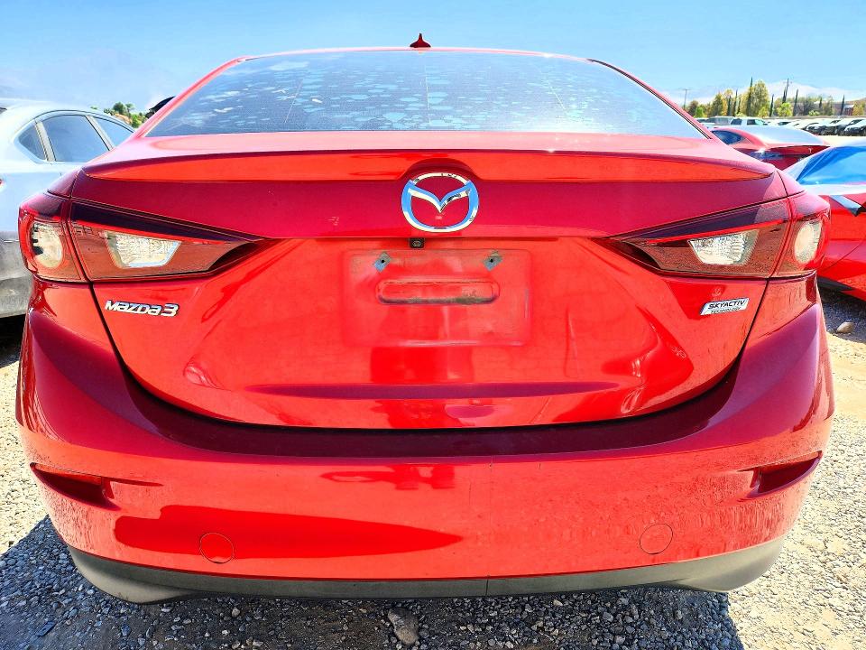 Photo 6 from auction – 2018 MAZDA 3 with VIN 3MZBN1V32JM256428