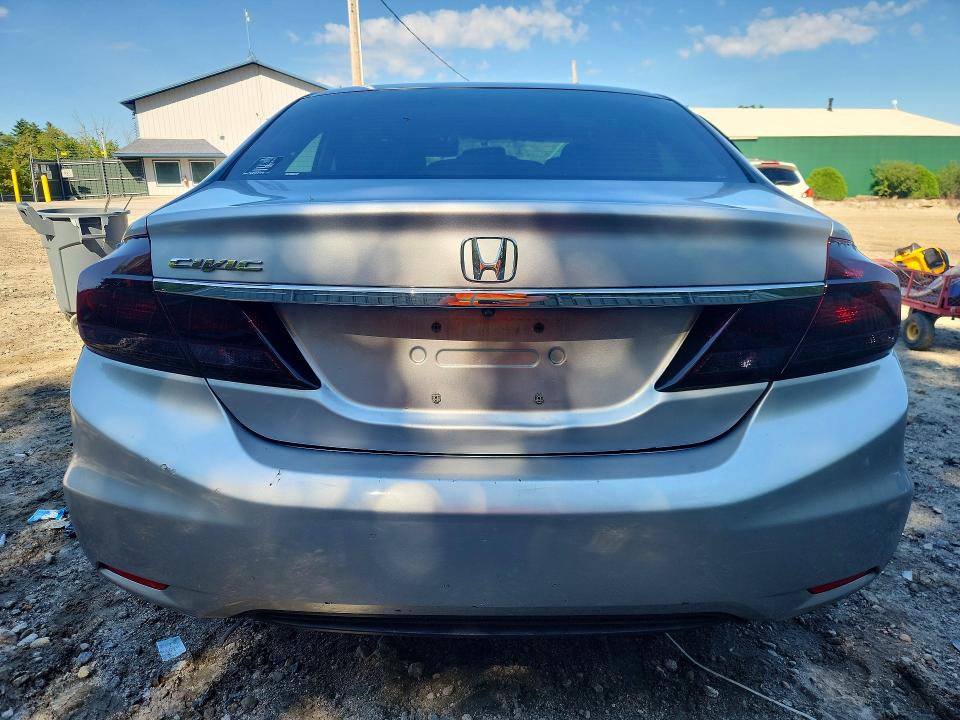Photo 6 from auction – 2014 HONDA CIVIC with VIN 2HGFB2F89EH532011