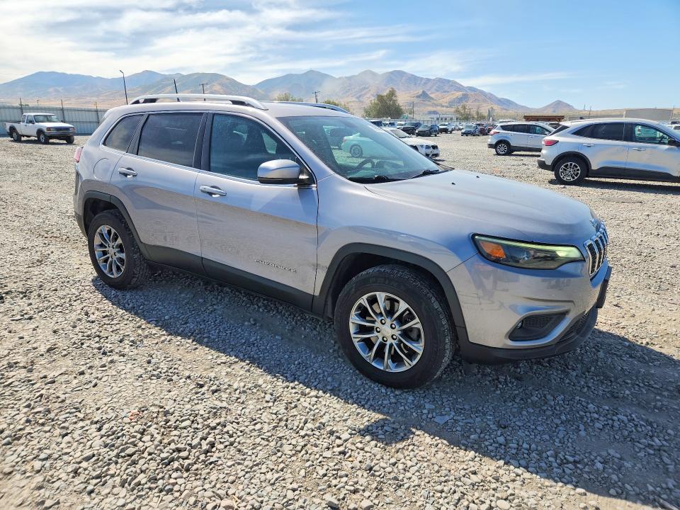 Photo 4 from auction – 2020 JEEP CHEROKEE with VIN 1C4PJMLB5LD526413