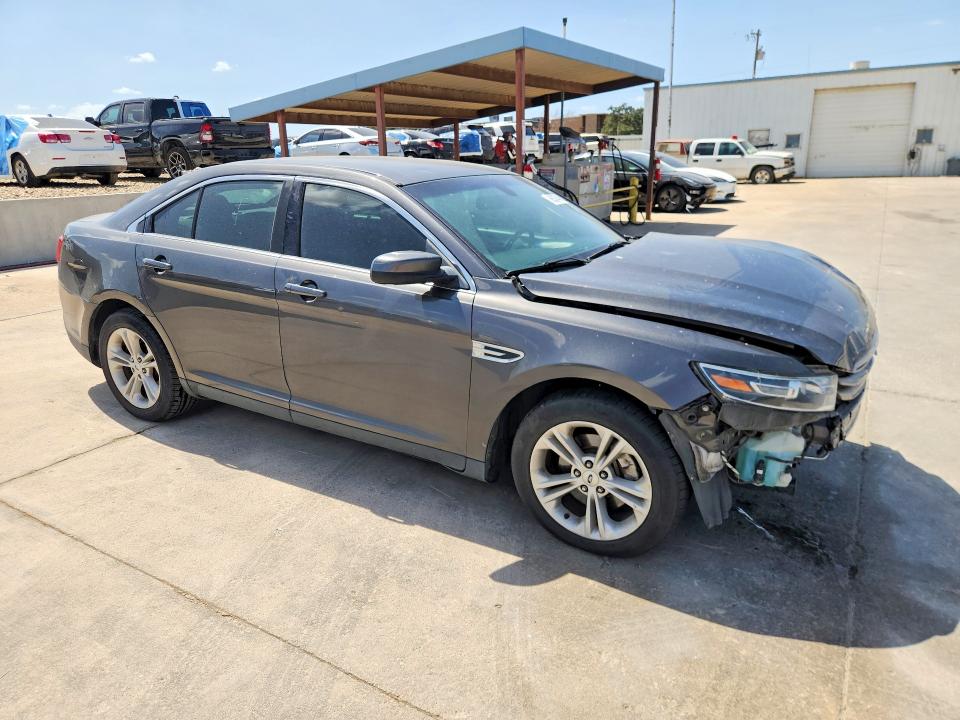 Снимка 4 от търг – 2017 FORD TAURUS с VIN 1FAHP2E8XHG125783
