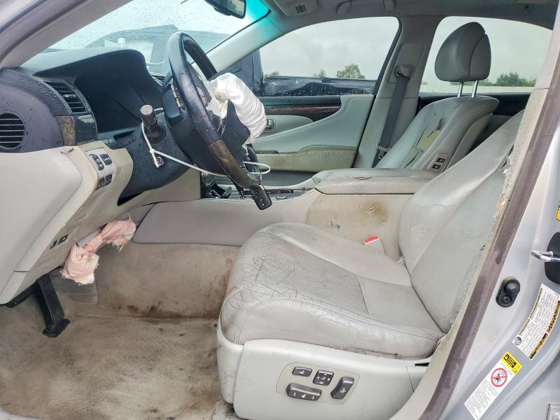 Photo 7 from auction – 2011 LEXUS LS with VIN JTHBL5EF7B5103088