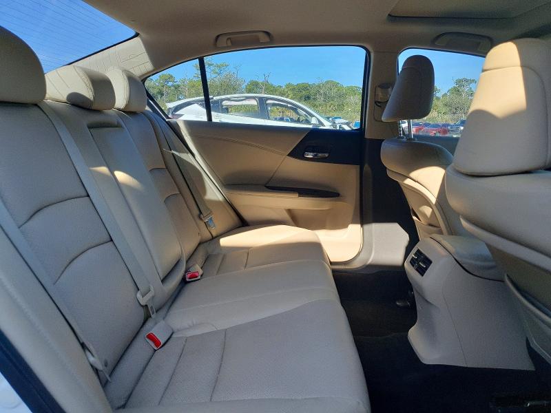 Photo 10 from auction – 2014 HONDA ACCORD with VIN 1HGCR2F8XEA224259
