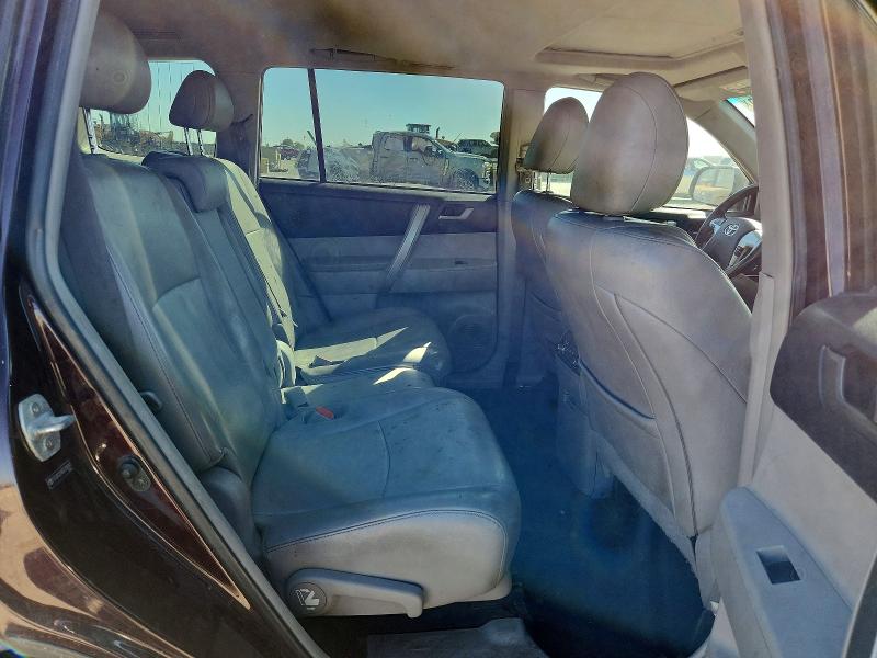 Photo 11 from auction – 2013 TOYOTA HIGHLANDER with VIN 5TDZK3EH6DS108367