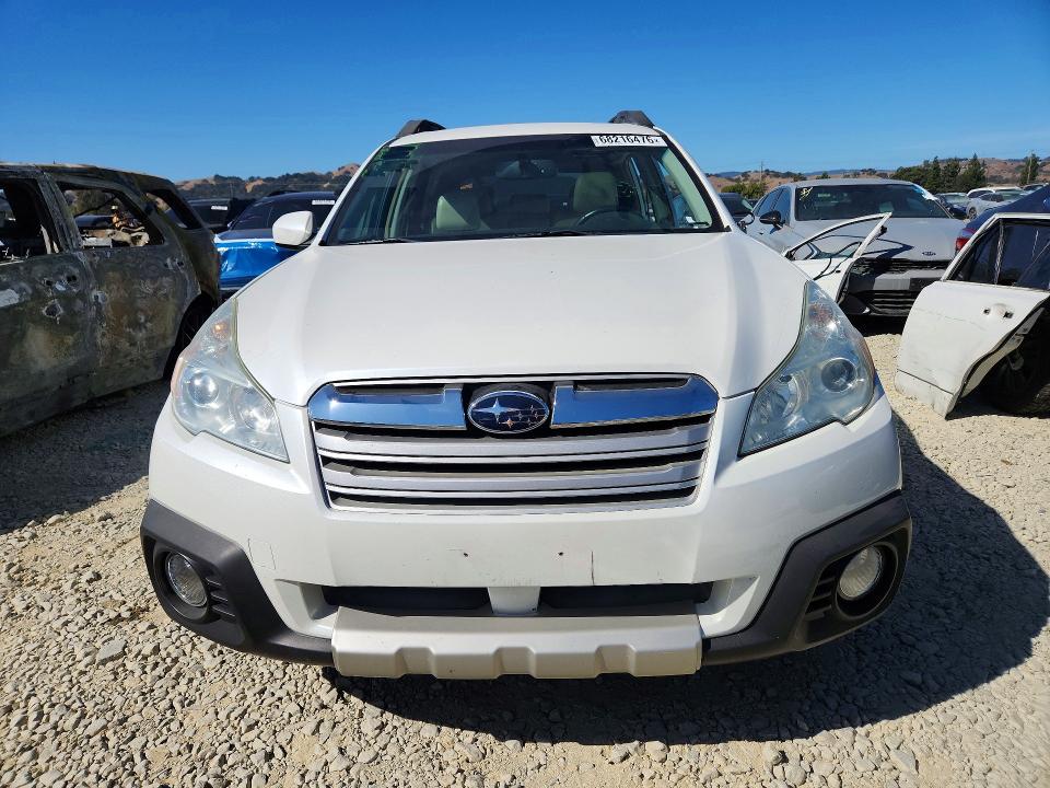 Foto 5 de la subasta – 2014 SUBARU OUTBACK con VIN 4S4BRBLC1E3321689