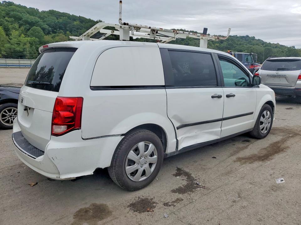 Zdjęcie 3 z aukcji – 2014 RAM TRADESMAN z VIN 2C4JRGAG8ER375047