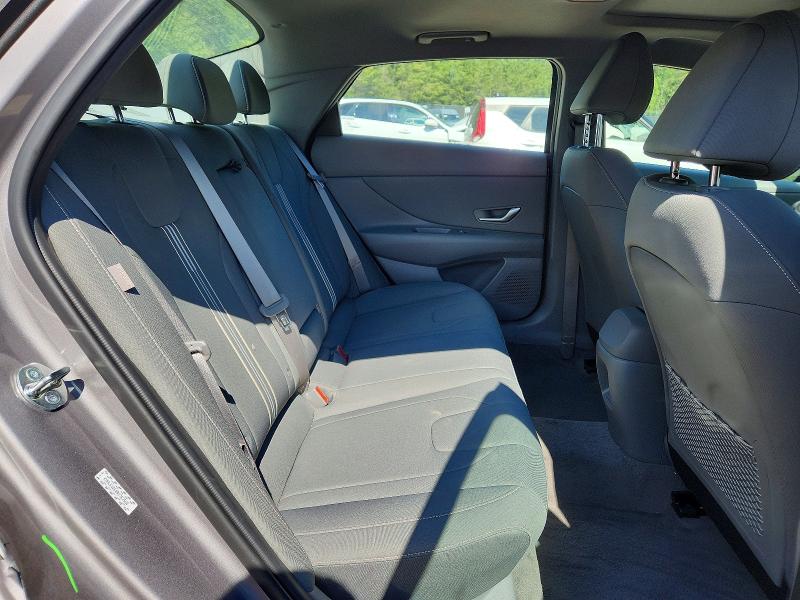 Снимка 10 от търг – 2024 HYUNDAI ELANTRA с VIN KMHLS4DG0RU762560