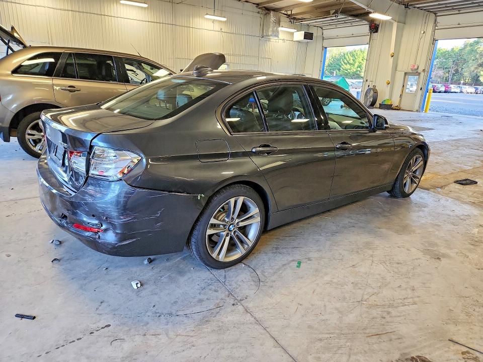 Zdjęcie 3 z aukcji – 2013 BMW 328 z VIN WBA3B5G57DNS03933
