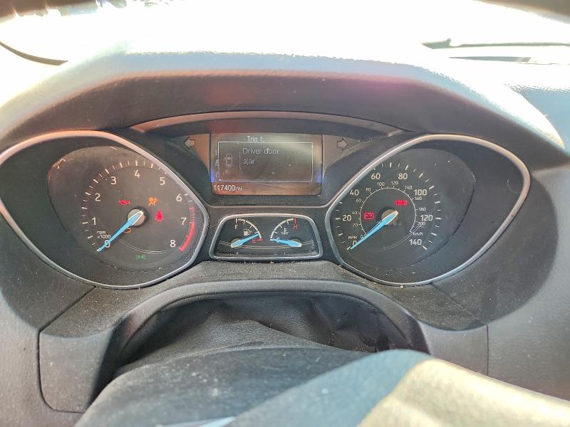Photo 9 from auction – 2015 FORD FOCUS with VIN 1FADP3E23FL348154