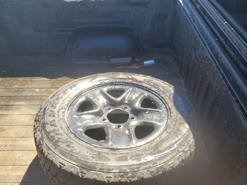 Снимка 12 от търг – 2013 TOYOTA TUNDRA с VIN 5TFDW5F11DX281574