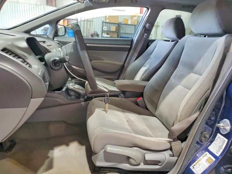 Photo 7 from auction – 2010 HONDA CIVIC with VIN 19XFA1F82AE008796