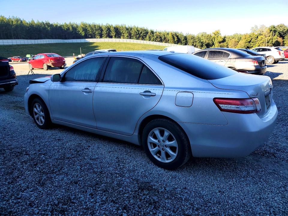 Снимка 2 от търг – 2011 TOYOTA CAMRY с VIN 4T4BF3EK5BR210979