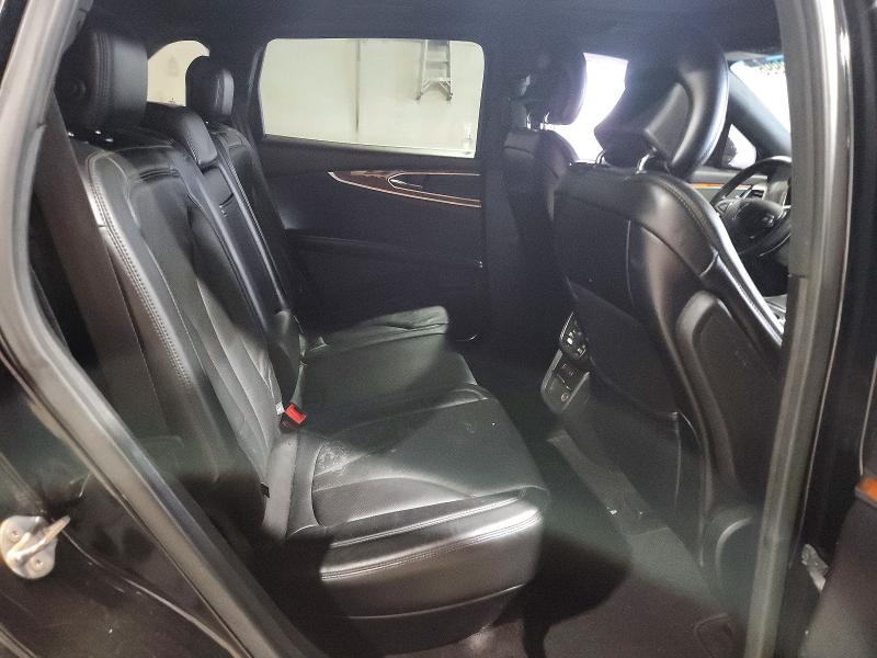 Photo 10 from auction – 2016 LINCOLN MKX with VIN 2LMTJ8LR4GBL69780