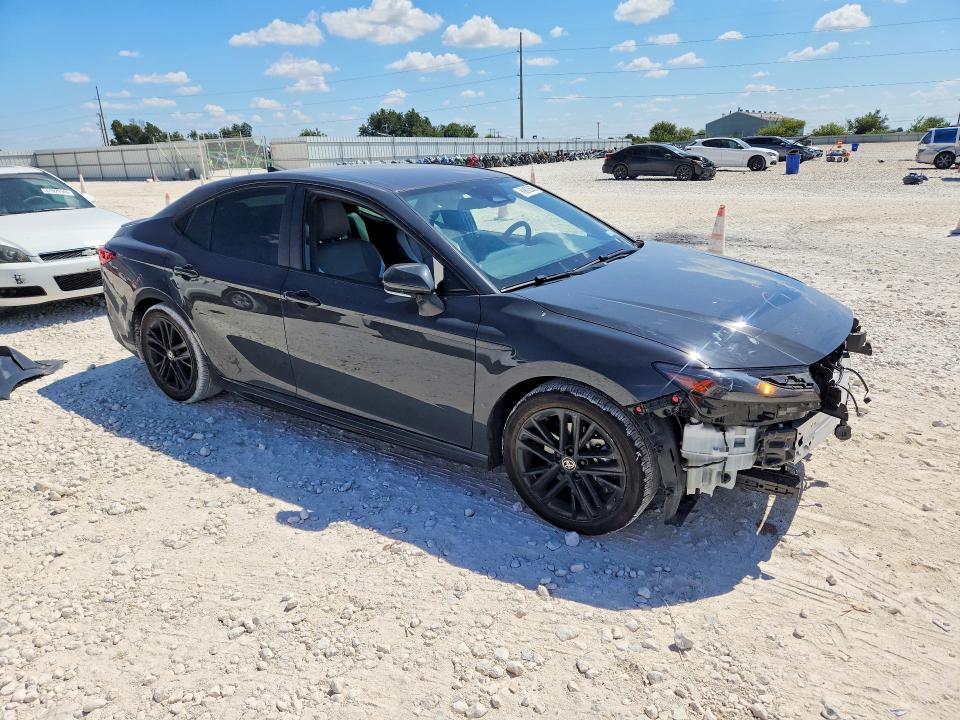 Photo 4 from auction – 2025 TOYOTA CAMRY with VIN 4T1DAACK9SU568854