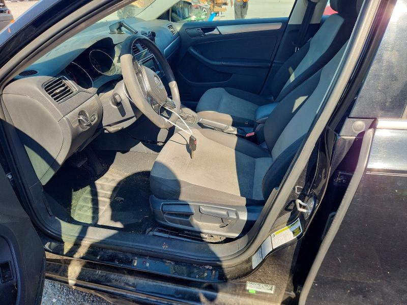 Photo 7 from auction – 2017 VOLKSWAGEN JETTA with VIN 3VW2B7AJ3HM316310
