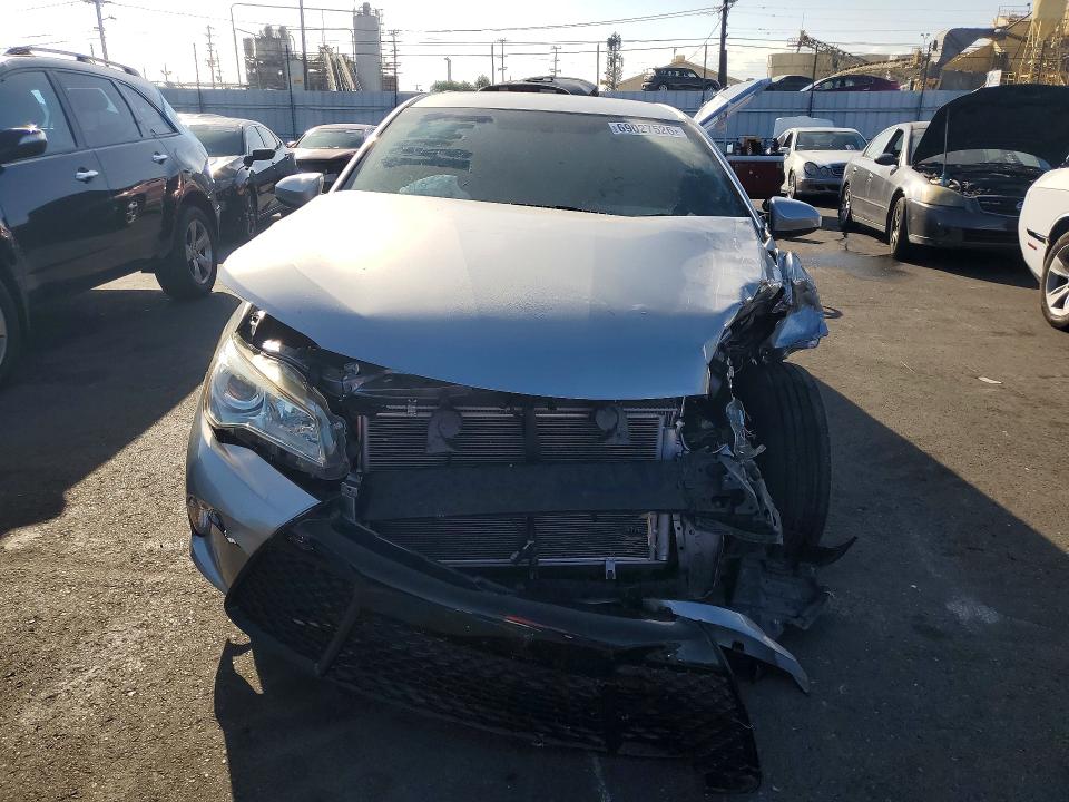 Снимка 5 от търг – 2017 TOYOTA CAMRY с VIN 4T1BF1FK7HU759492