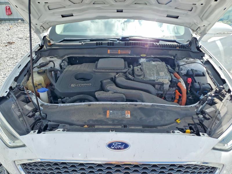 Photo 11 from auction – 2019 FORD FUSION with VIN 3FA6P0RU0KR105058