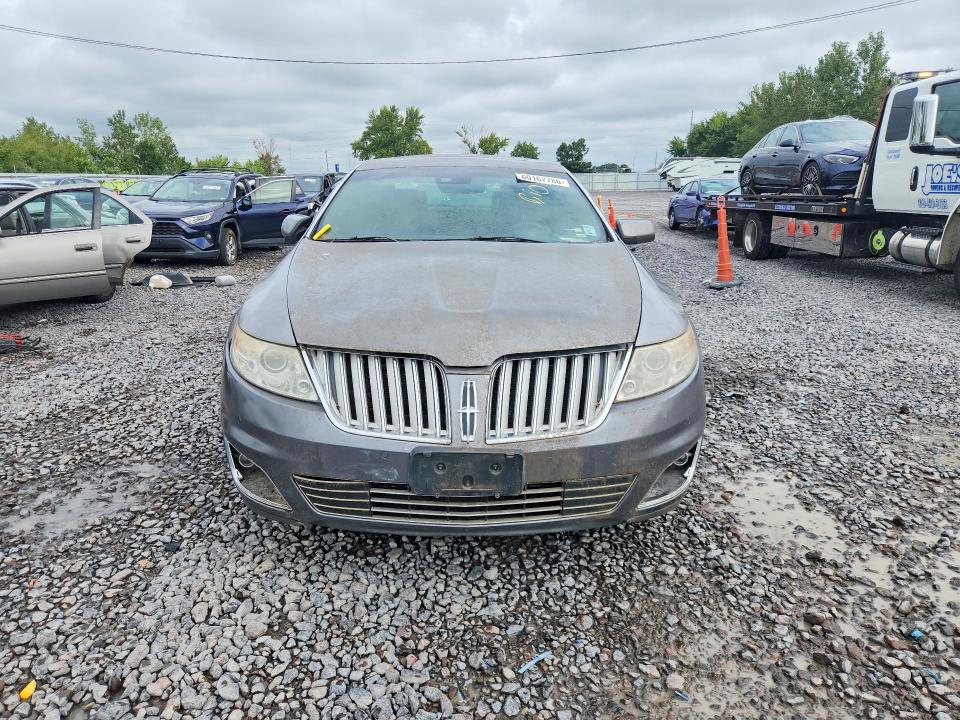 Photo 5 from auction – 2012 LINCOLN MKS with VIN 1LNHL9FT9CG805843