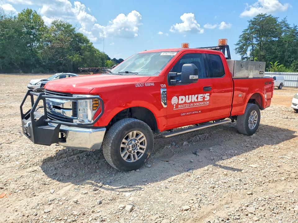 FORD F250 2018 with VIN 1FT7X2B69JEB32007 - Photo from auction