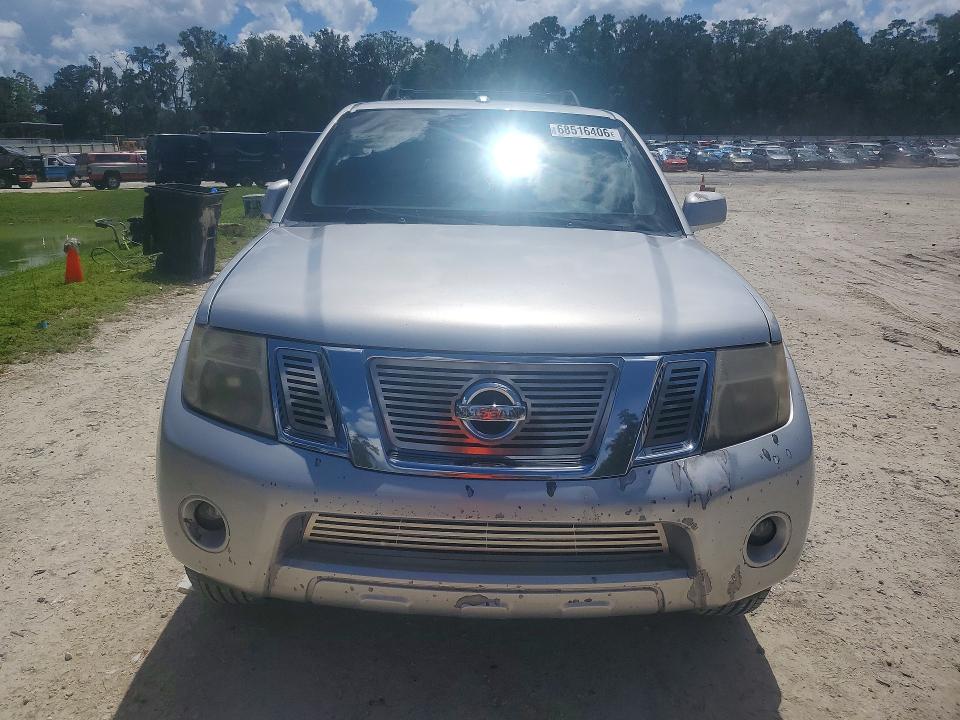 Photo 5 from auction – 2011 NISSAN PATHFINDER with VIN 5N1AR1NN6BC634981