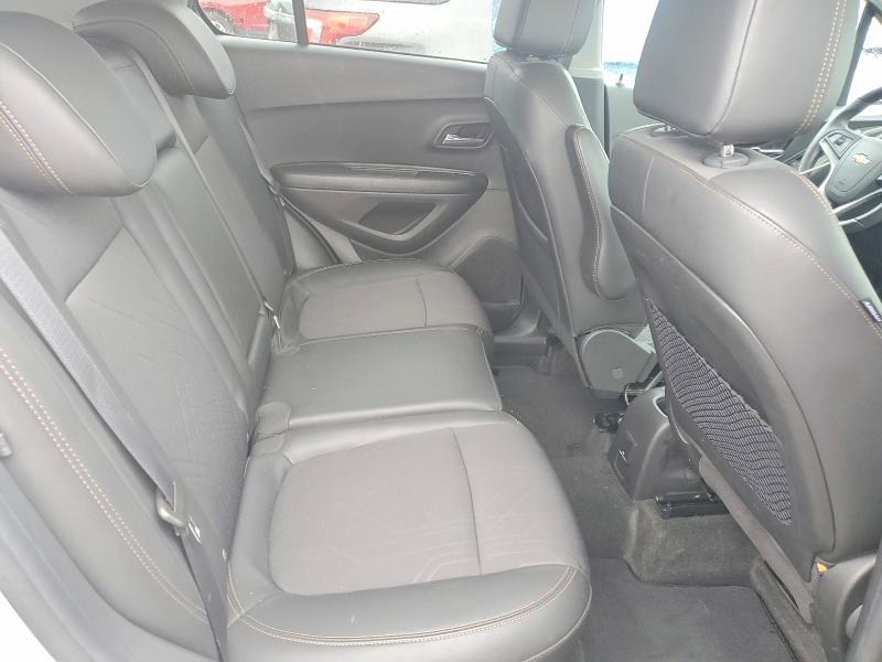 Photo 11 from auction – 2021 CHEVROLET TRAX with VIN KL7CJPSM5MB368717