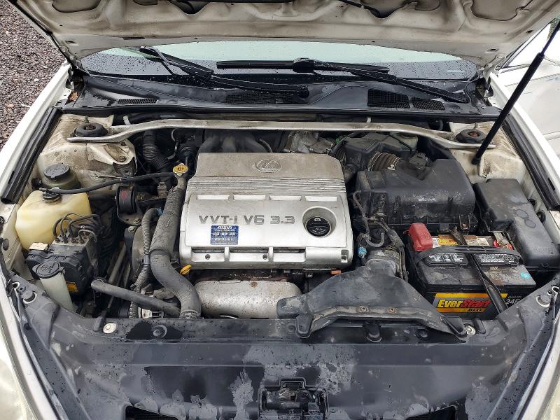 Photo 11 from auction – 2005 LEXUS ES with VIN JTHBA30G155063797