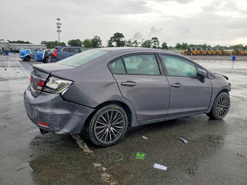 Photo 3 from auction – 2015 HONDA CIVIC with VIN 19XFB2F56FE289386