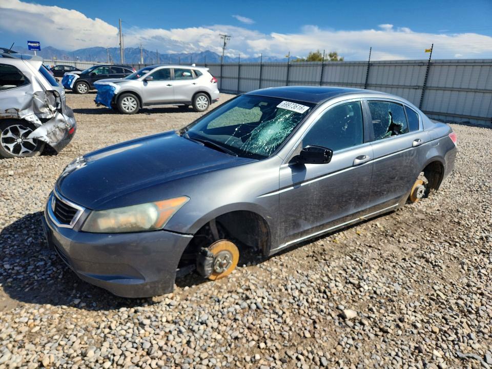 Снимка 1 от търг – 2009 HONDA ACCORD с VIN 1HGCP26729A060475