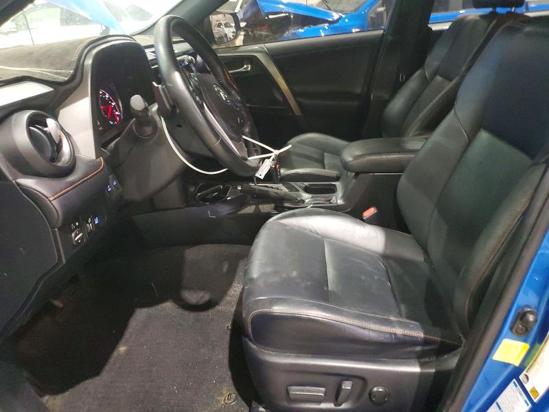 Photo 7 from auction – 2017 TOYOTA RAV4 with VIN JTMJFREV4HJ153336