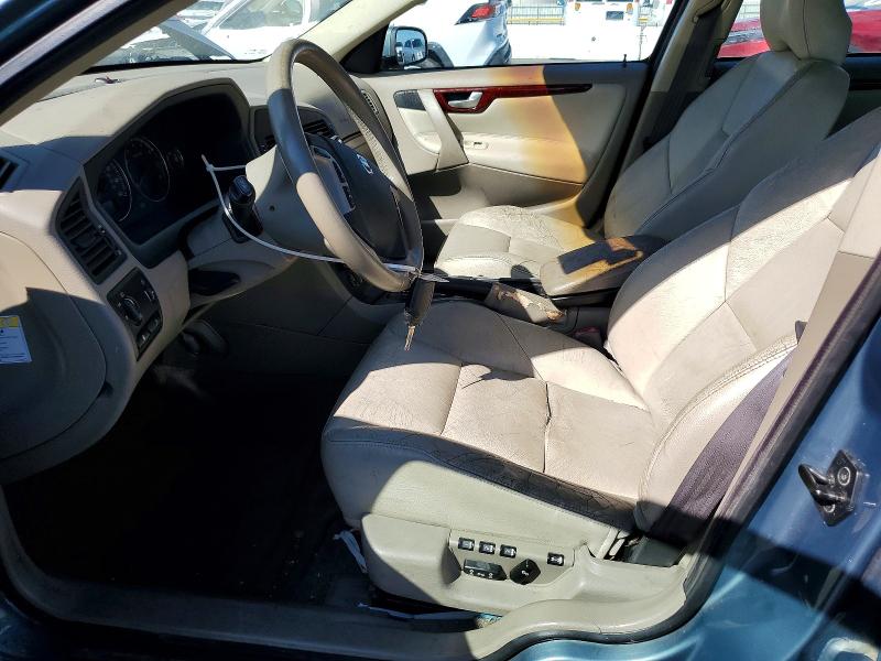 Zdjęcie 7 z aukcji – 2004 VOLVO V70 z VIN YV1SW59VX42411946