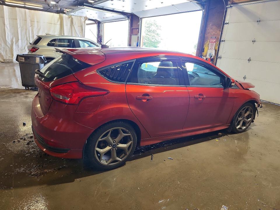 Снимка 3 от търг – 2018 FORD FOCUS с VIN 1FADP3L9XJL312454