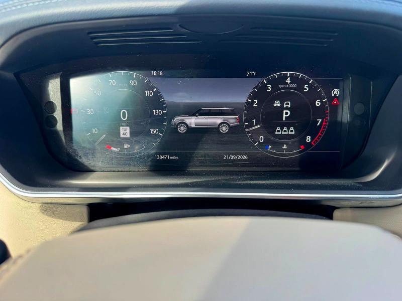 Photo 8 from auction – 2019 LAND ROVER RANGE ROVER with VIN SALGS2SV7KA539380