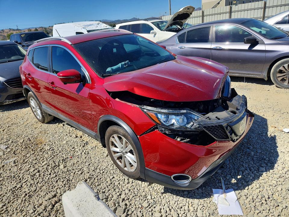Снимка 4 от търг – 2019 NISSAN ROGUE SPORT с VIN JN1BJ1CPXKW217580